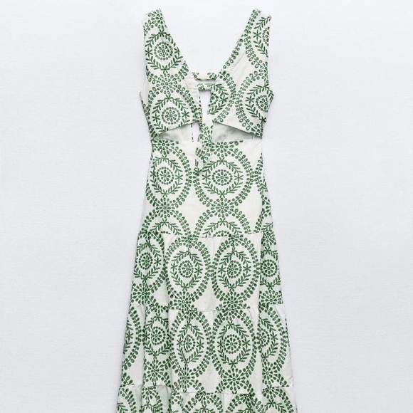 Zara Dresses & Skirts - the front knot midi